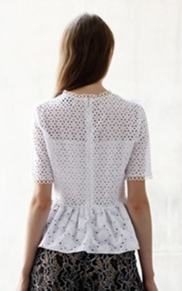 Blusa Flores Blanca - Talla CH - Imagen 2