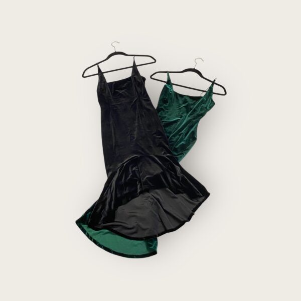 Vestido de Terciopelo Marca Aqua - Talla XCH
