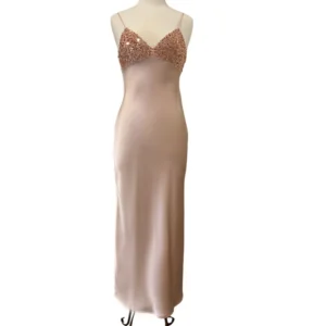 Vestido Triss